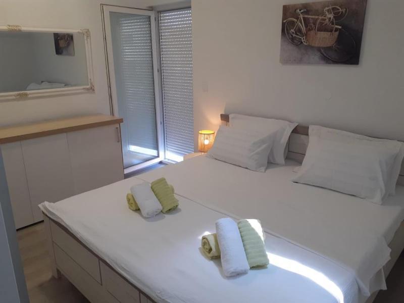 Apartments Gveric Sibenik Luaran gambar