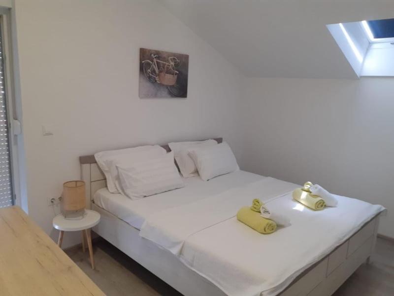 Apartments Gveric Sibenik Luaran gambar