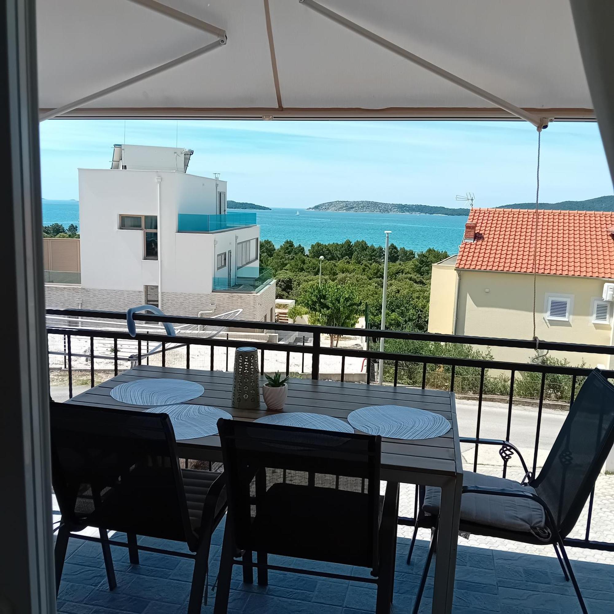 Apartments Gveric Sibenik Luaran gambar