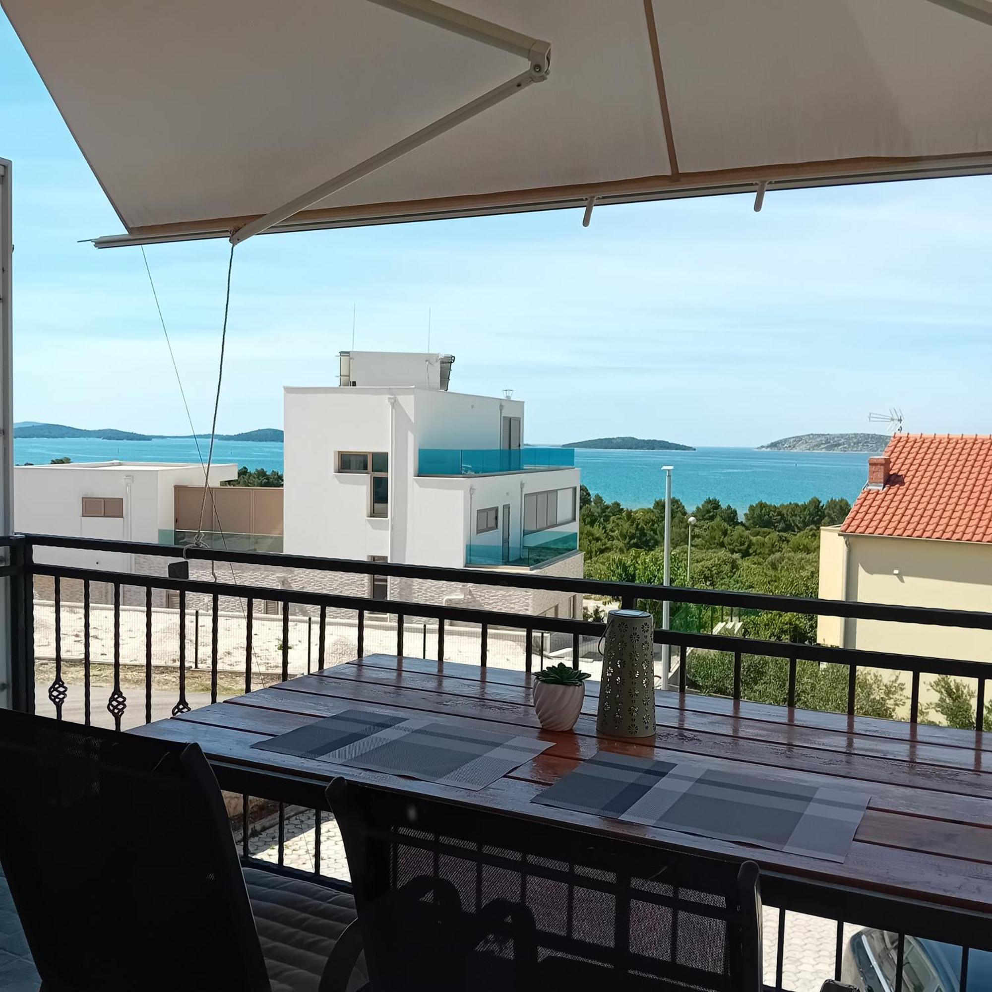 Apartments Gveric Sibenik Luaran gambar